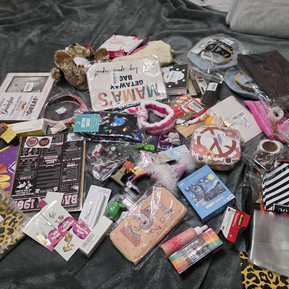 CLOSET BUY OUT